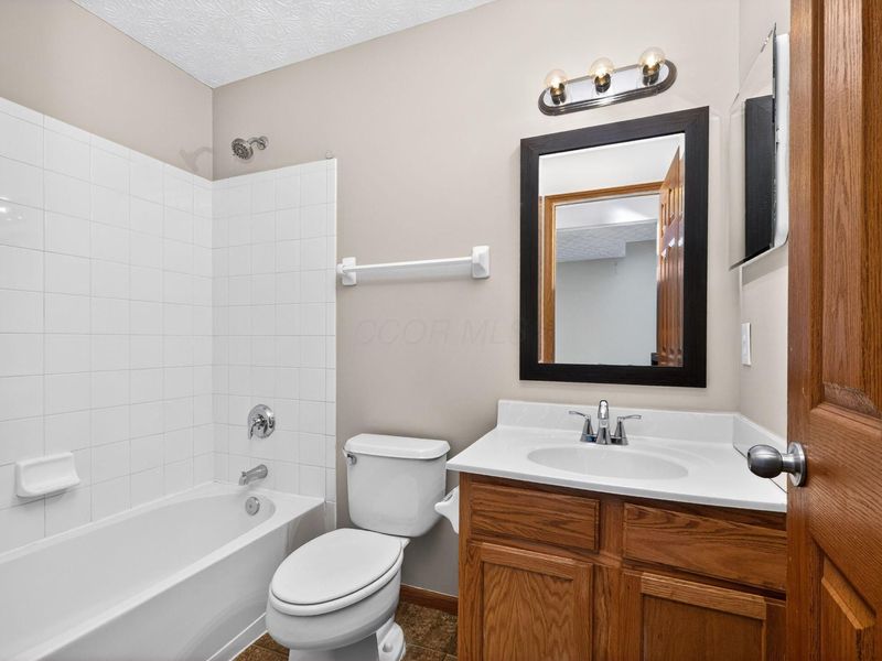 5721 Gadston Way, Columbus, OH 43228 Photo 26