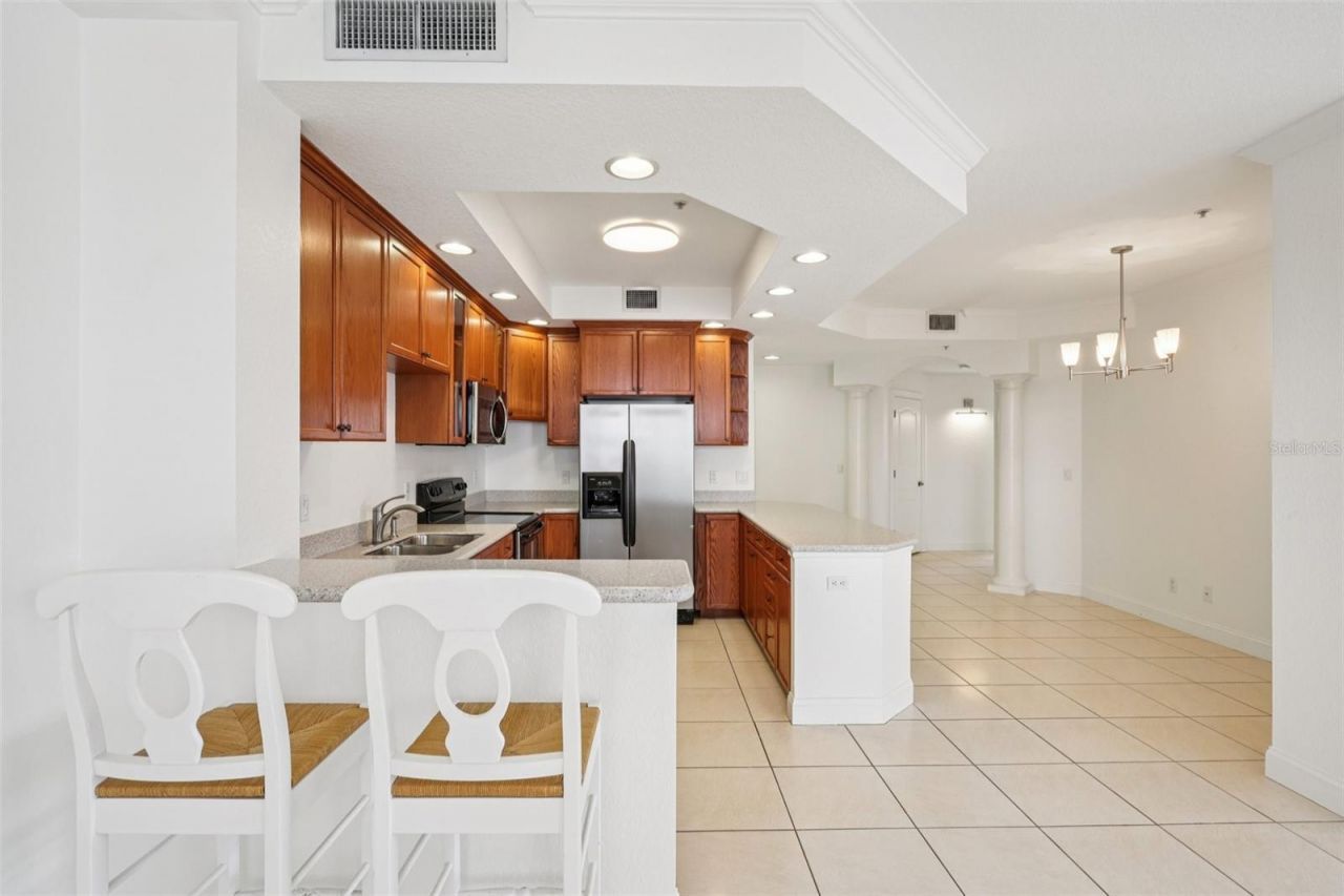 750 4th Avenue S, Unit 502, Saint Petersburg, FL 33701 Photo