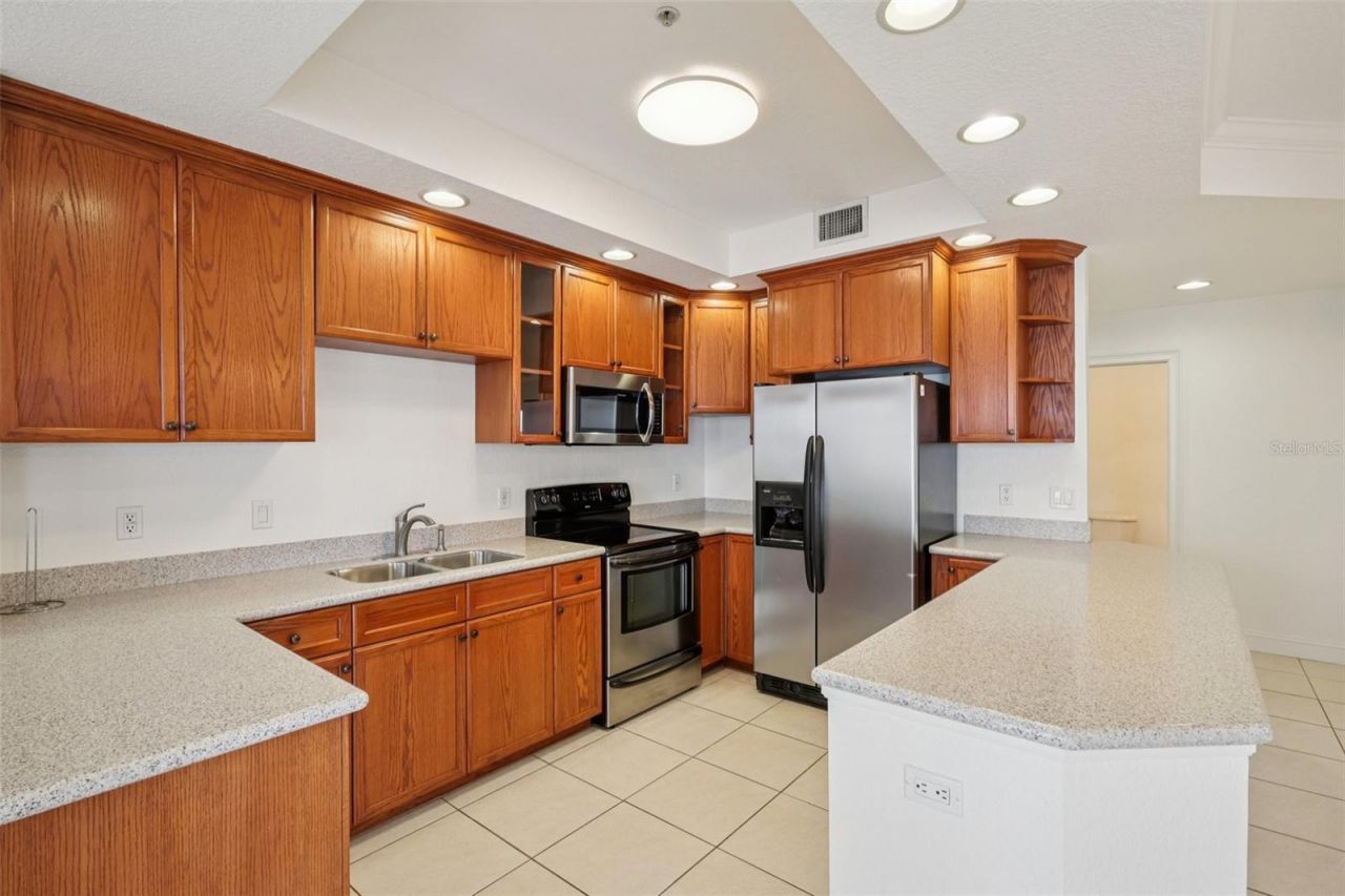 750 4th Avenue S, Unit 502, Saint Petersburg, FL 33701 Photo