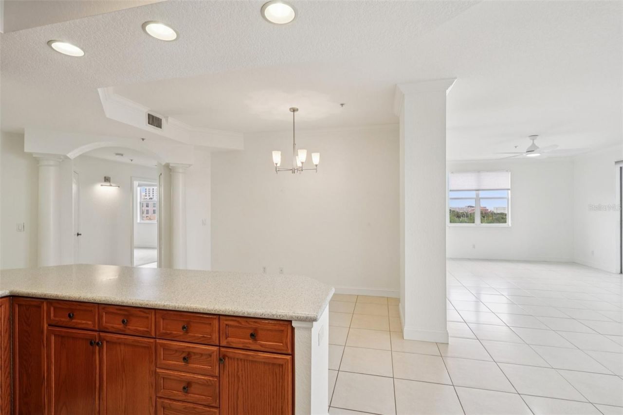 750 4th Avenue S, Unit 502, Saint Petersburg, FL 33701 Photo
