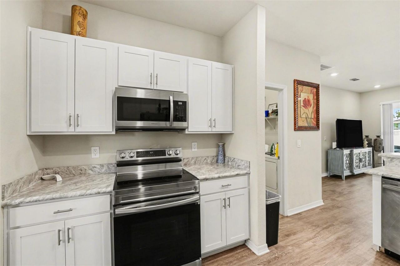 1126 Second Drive , Eagle Lake, FL 33839 Photo