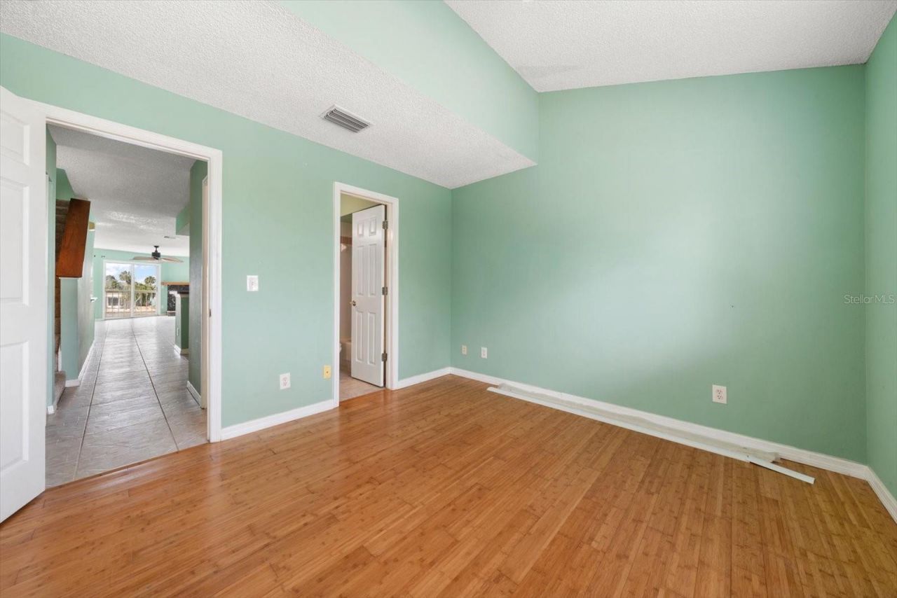 124 Marcdale Boulevard, Indian Rocks Beach, FL 33785 Photo