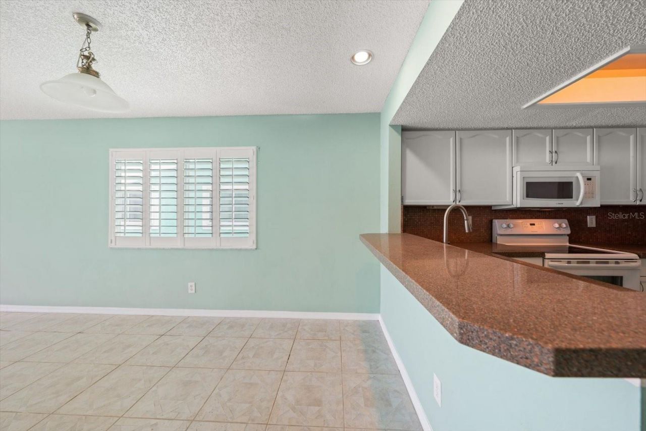 124 Marcdale Boulevard, Indian Rocks Beach, FL 33785 Photo