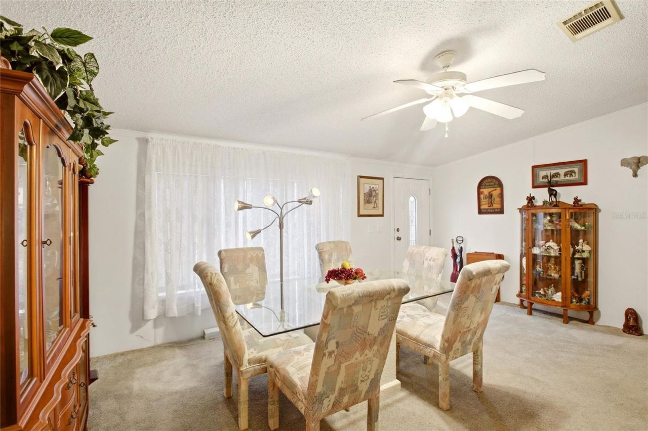 184 W Manatee Loop, Punta Gorda, FL 33950 Photo