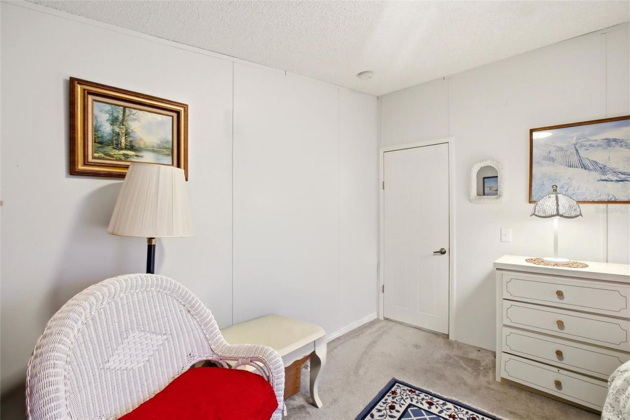 184 W Manatee Loop, Punta Gorda, FL 33950 Photo