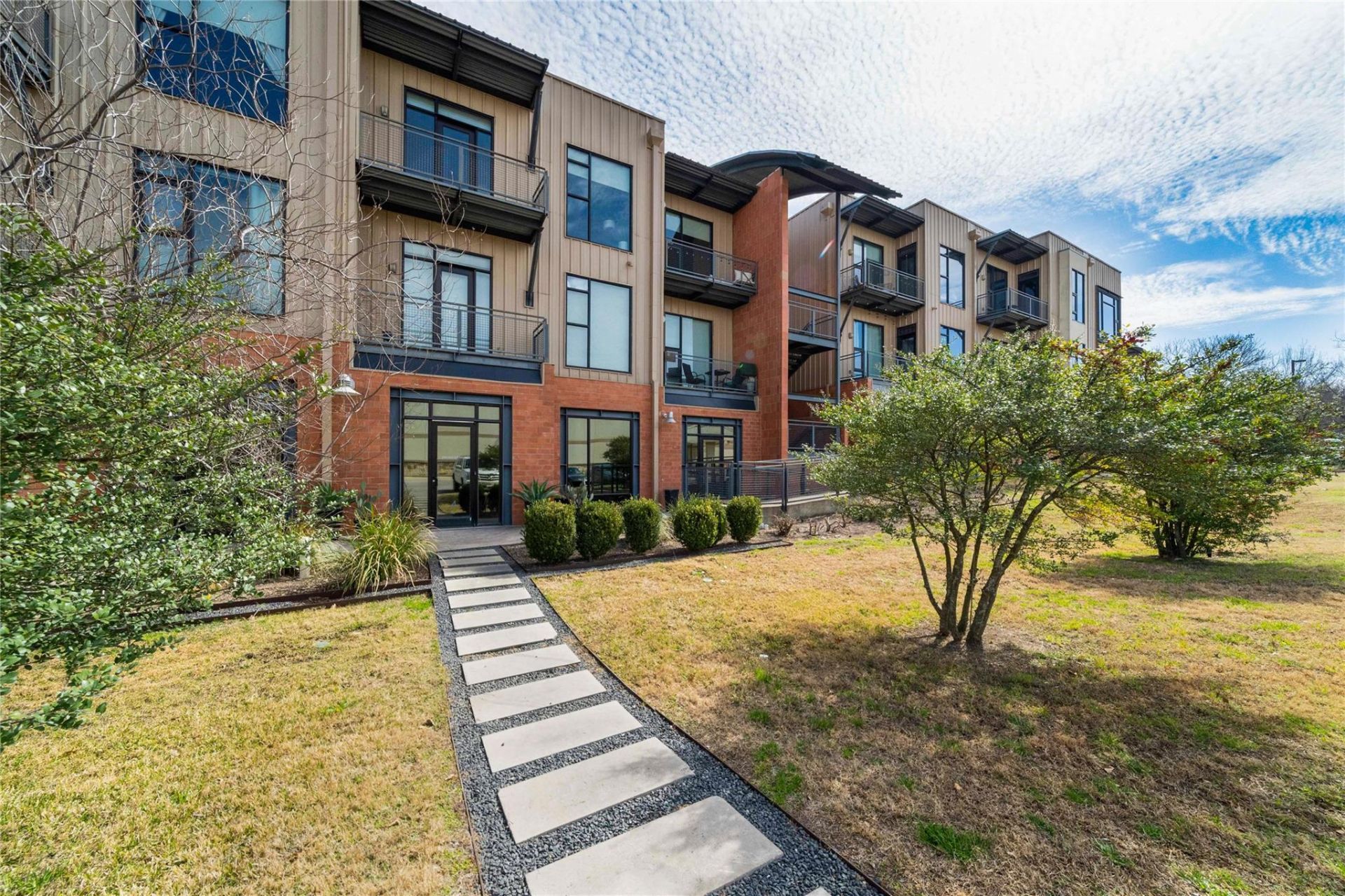 2525 S Lamar Blvd, Unit 304, Austin, TX 78704 Main Photo