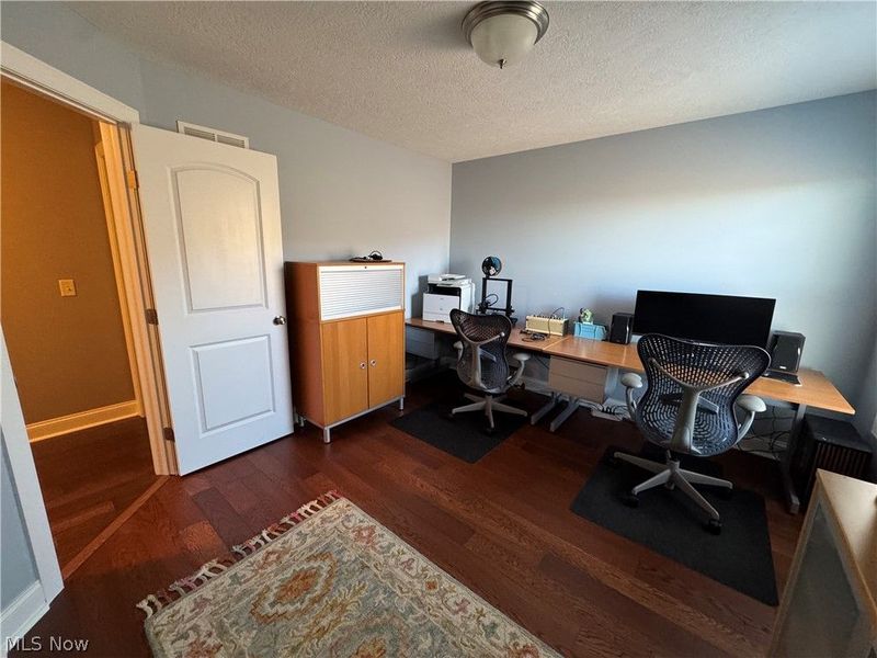 2221 Dorchester Drive, Kent, OH 44240 Photo 24