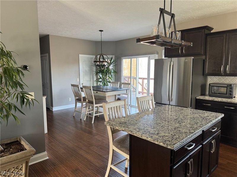 2221 Dorchester Drive, Kent, OH 44240 Photo 4