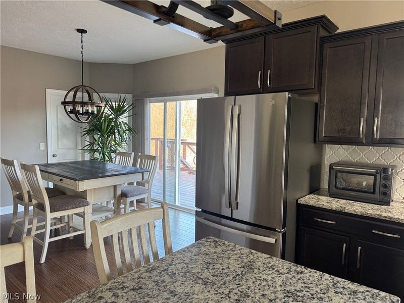 2221 Dorchester Drive, Kent, OH 44240 Photo 7