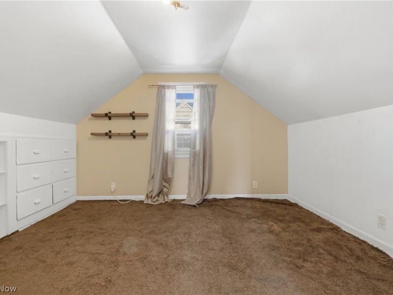 240 E 45th Street, Lorain, OH 44052 Photo 27