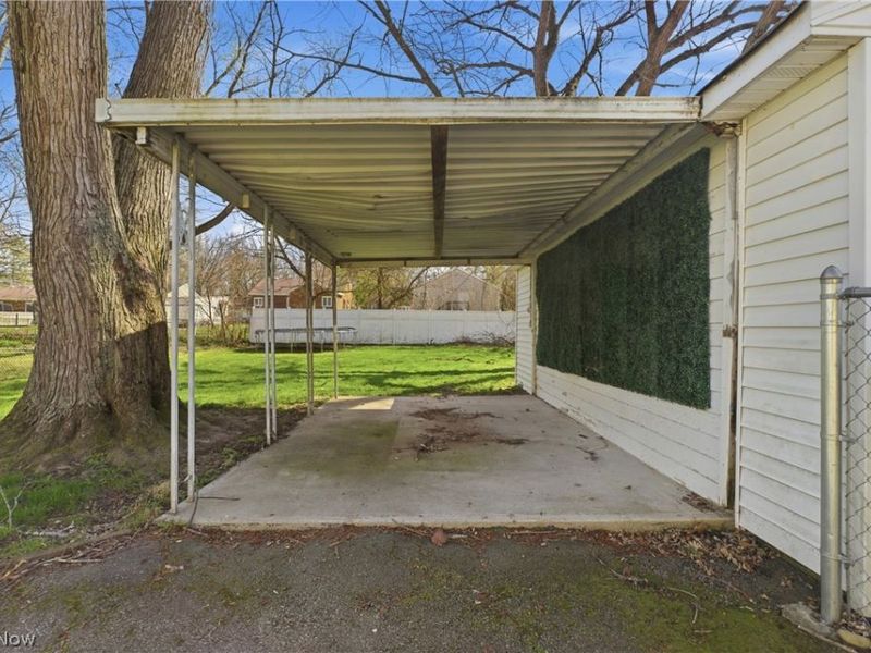 240 E 45th Street, Lorain, OH 44052 Photo 40