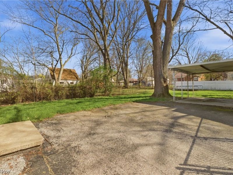 240 E 45th Street, Lorain, OH 44052 Photo 41