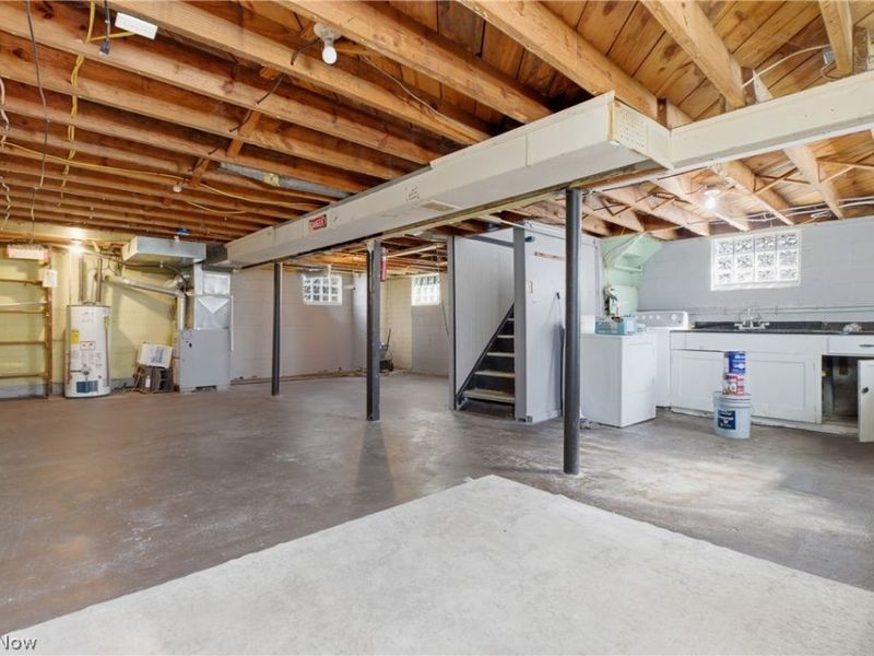 240 E 45th Street, Lorain, OH 44052 Photo 43