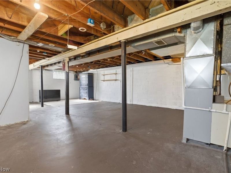 240 E 45th Street, Lorain, OH 44052 Photo 46