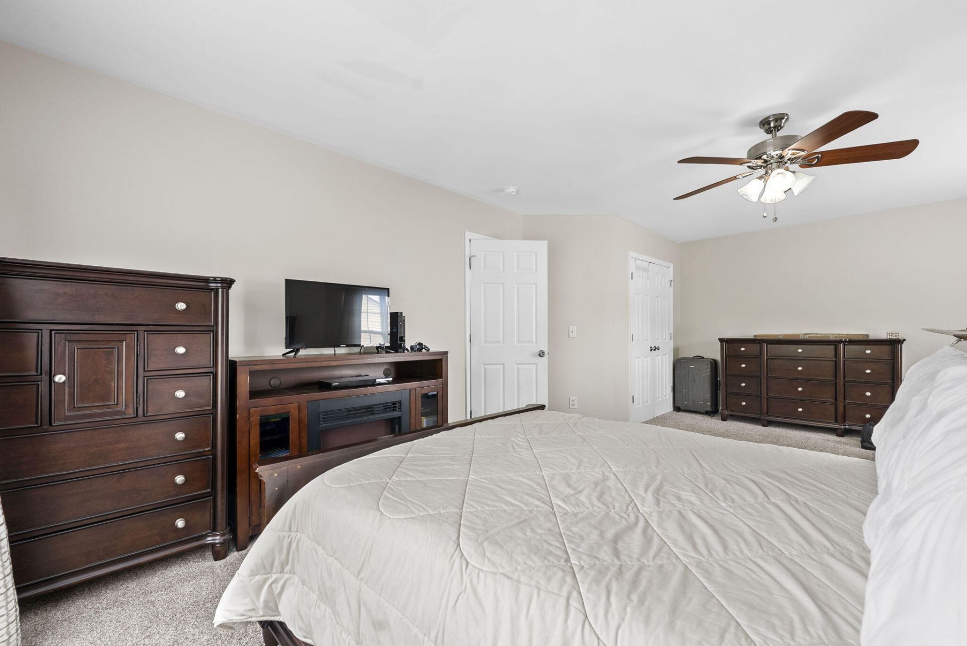 109 Hollytree Circle Photo 15