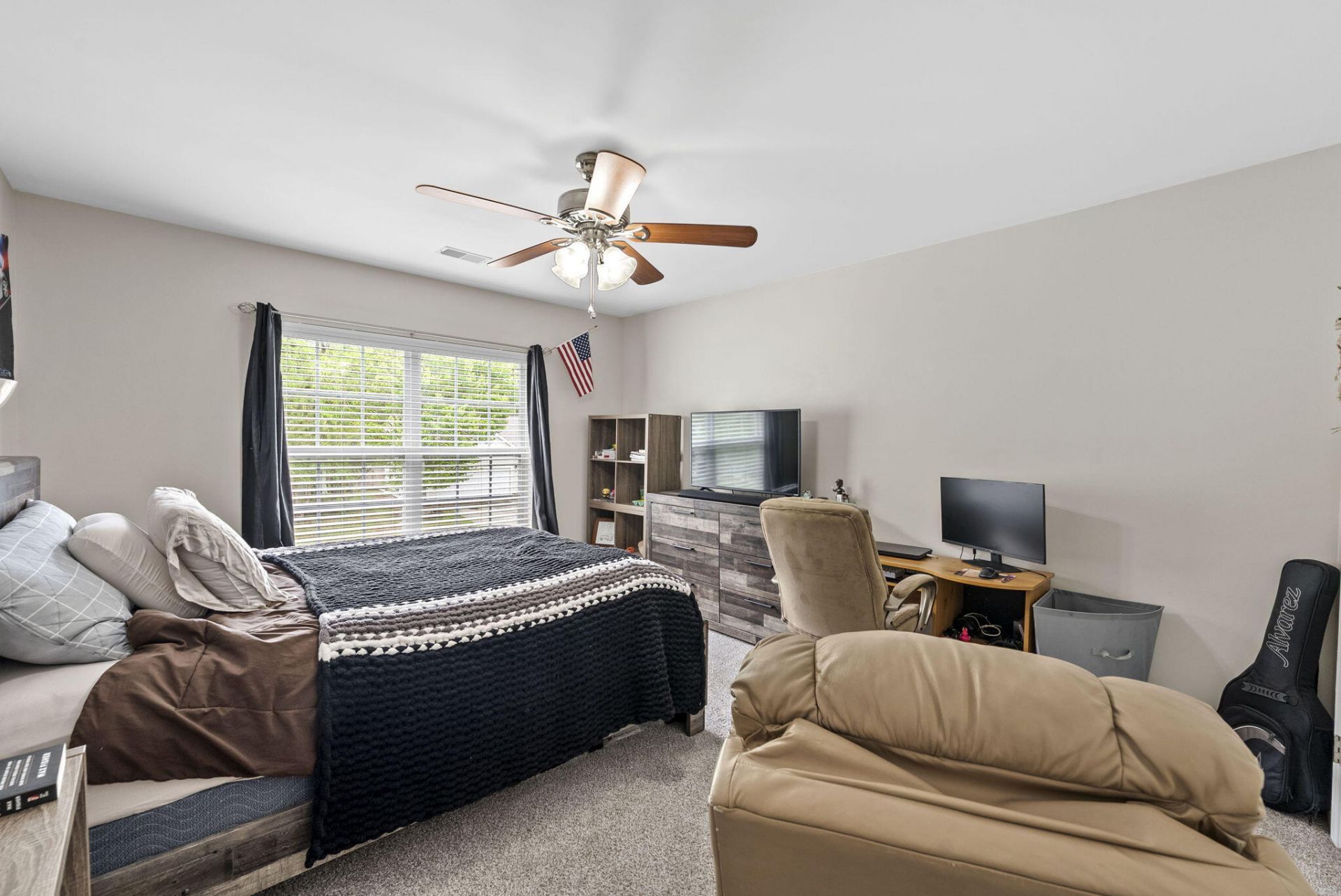 109 Hollytree Circle Photo 25