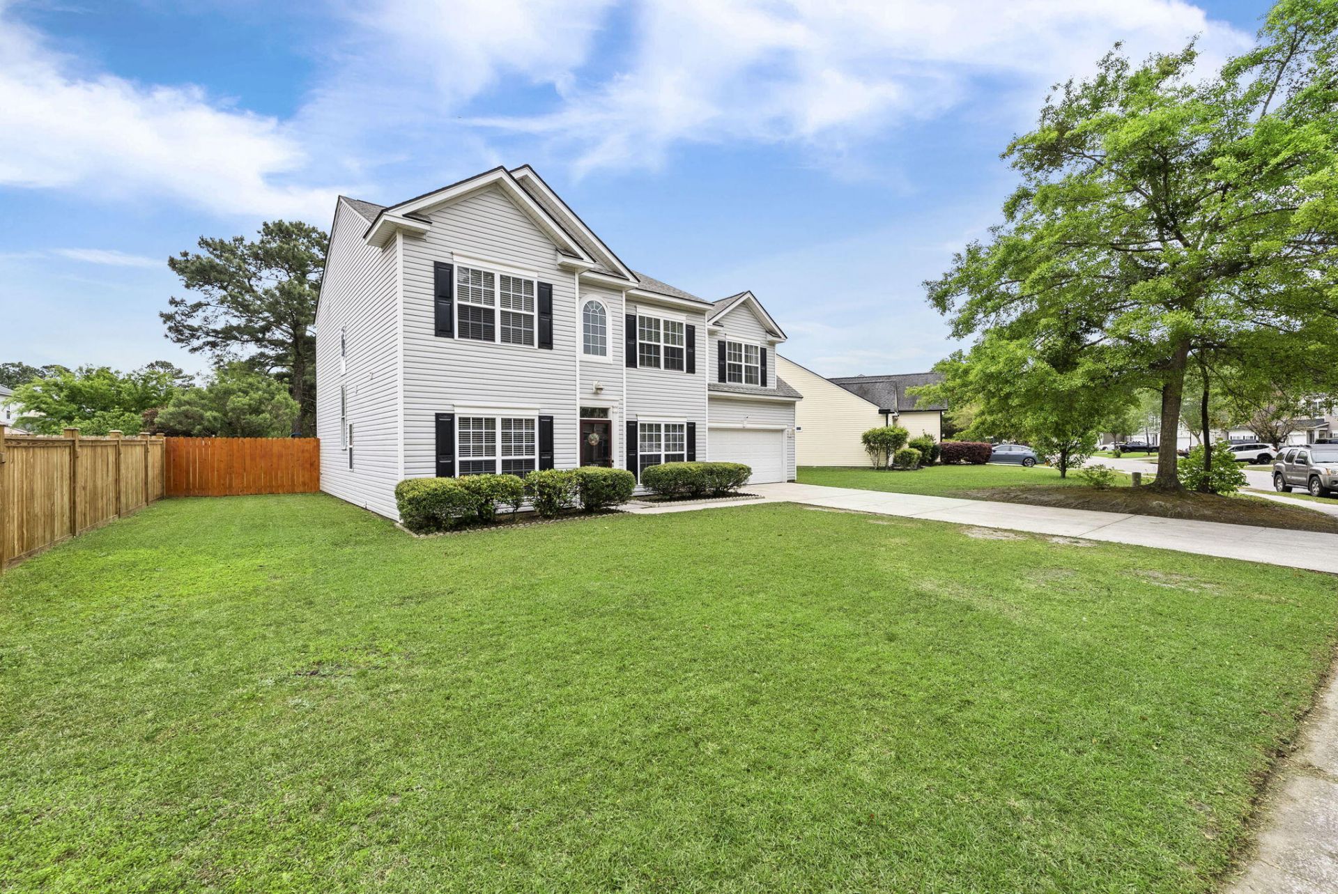 109 Hollytree Circle Photo 27