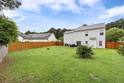 109 Hollytree Circle photo 4