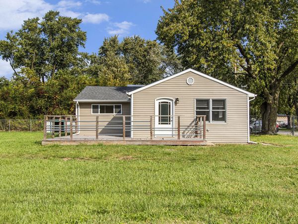 6800 W 25th Avenue, Gary, IN 46406