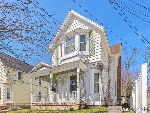 1027 Fulton Street E, Grand Rapids, MI 49503