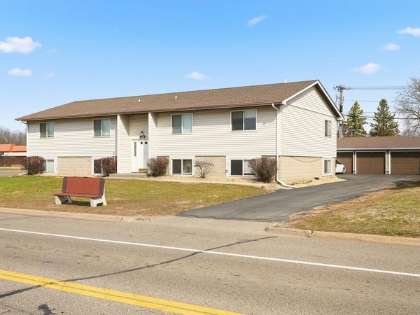 2269 11th Avenue E, North Saint Paul, MN 55109