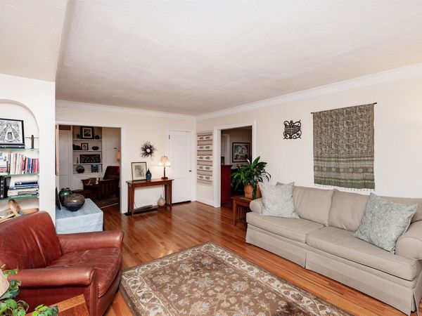 1001 43rd Street, Des Moines, IA 50311