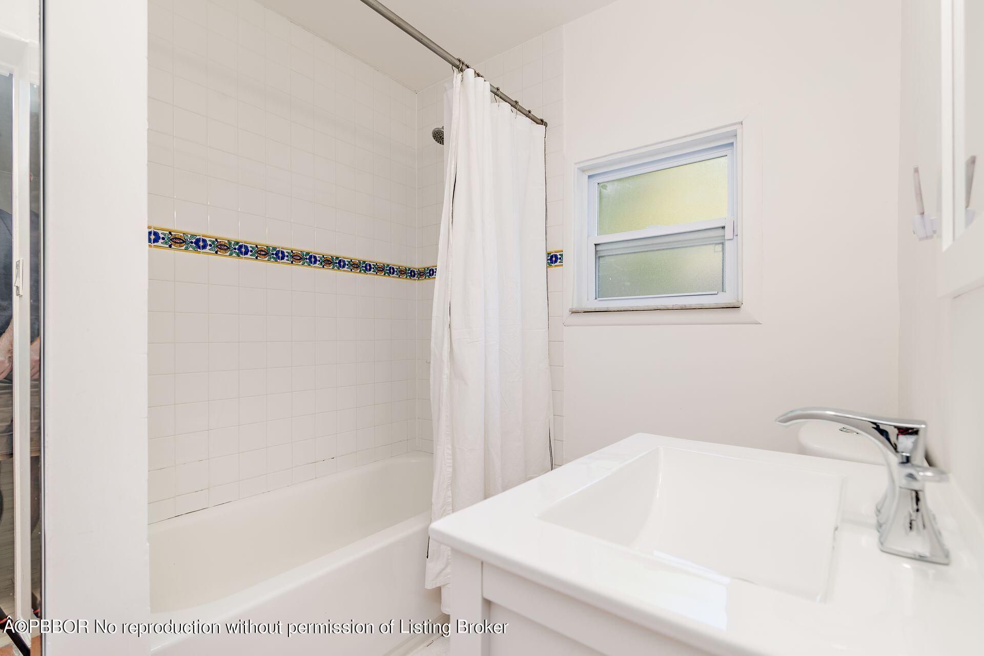 234 Nottingham Boulevard, West Palm Beach, FL 33405 Photo