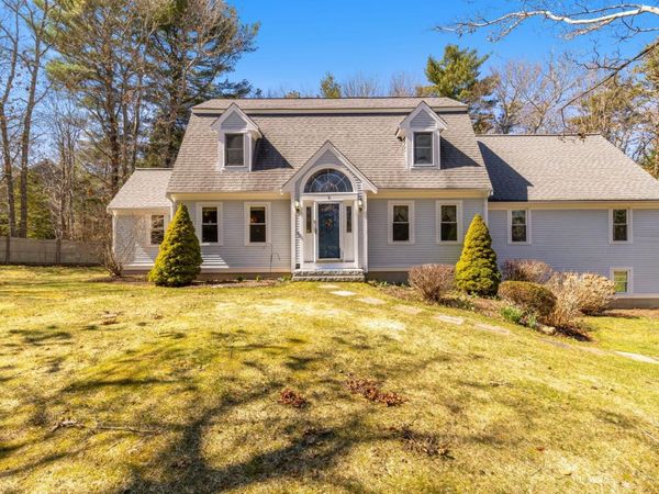1 Lighthouse Lane, Forestdale, MA 02644