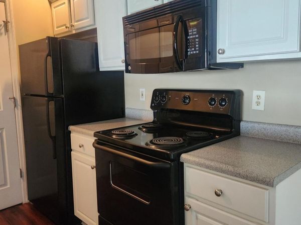 5423 Garden Ridge, Columbus, OH 43228