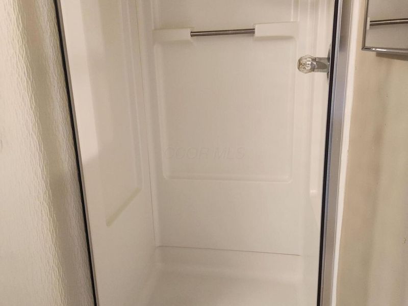 5423 Garden Ridge, Columbus, OH 43228 Photo 14