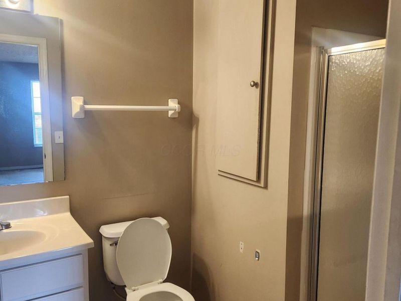 5423 Garden Ridge, Columbus, OH 43228 Photo 16