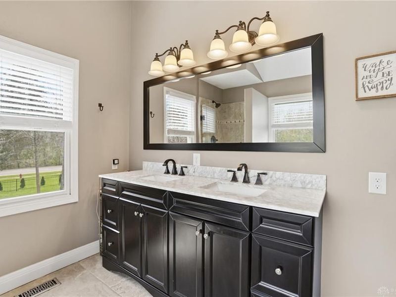 30 Lakeside Drive, Springboro, OH 45066 Photo 11