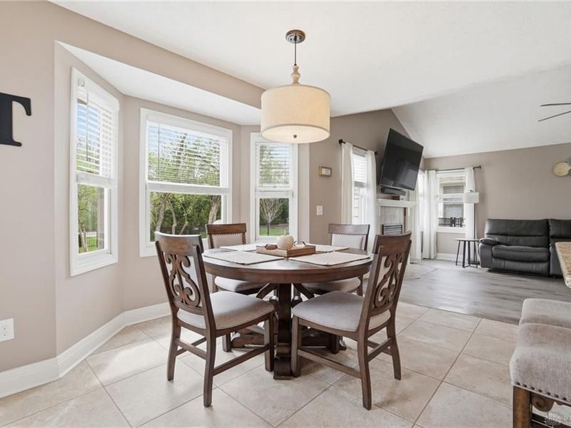 30 Lakeside Drive, Springboro, OH 45066 Photo 4