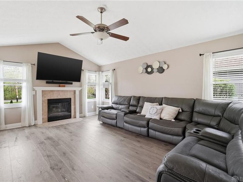 30 Lakeside Drive, Springboro, OH 45066 Photo 5