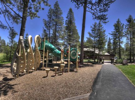 11975 Brookstone Drive, Truckee, CA 96161 Photo