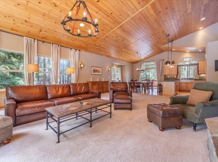 11975 Brookstone Drive, Truckee, CA 96161 Photo