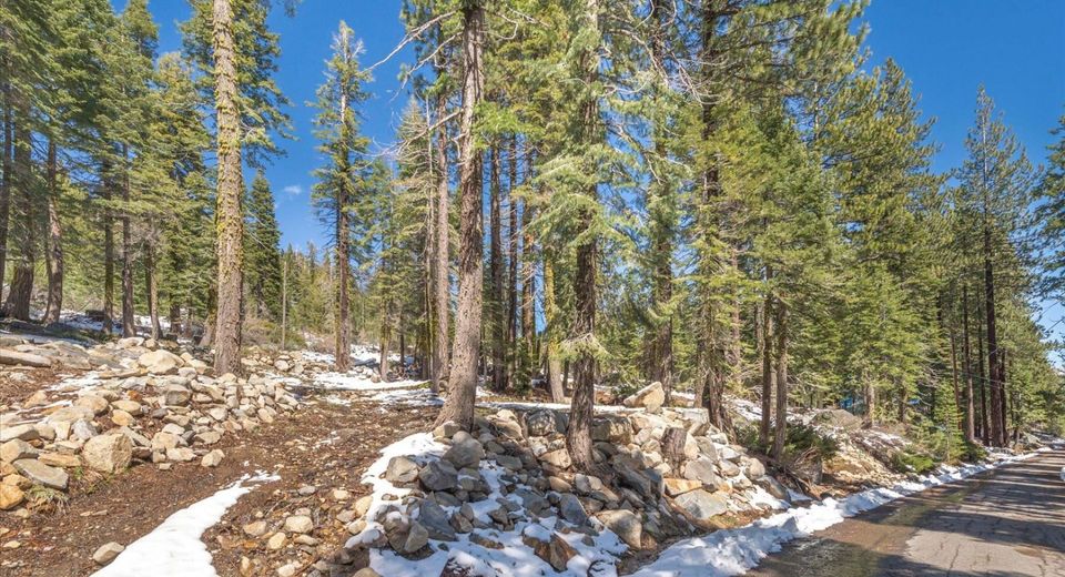 51337 Jeffery Pine Drive, Soda Springs, CA 95728 Photo