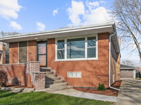 17363 Oleander Avenue, Tinley Park, IL 60477