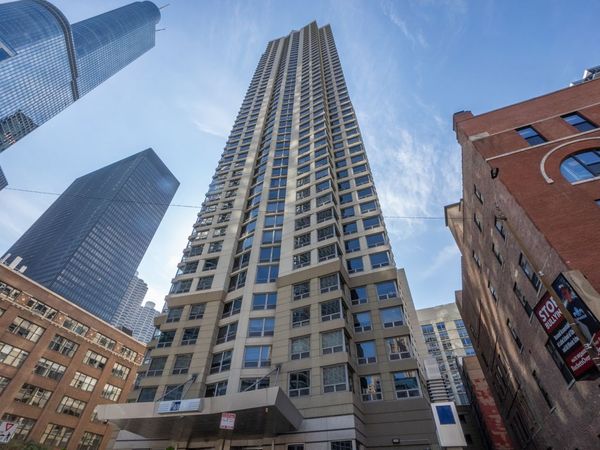 440 N Wabash Avenue, Chicago, IL 60611