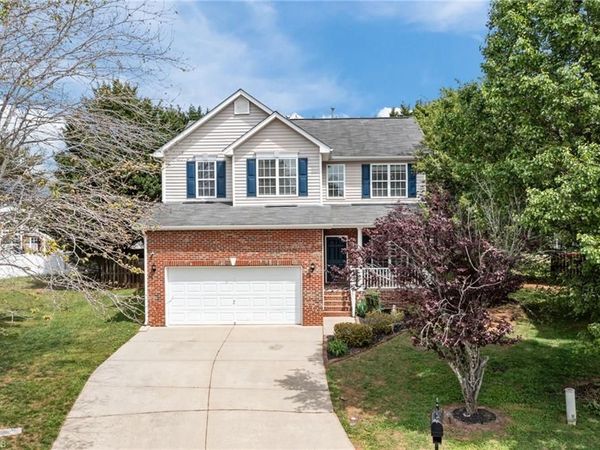 693 Triple Crown Court , Whitsett, NC 27377