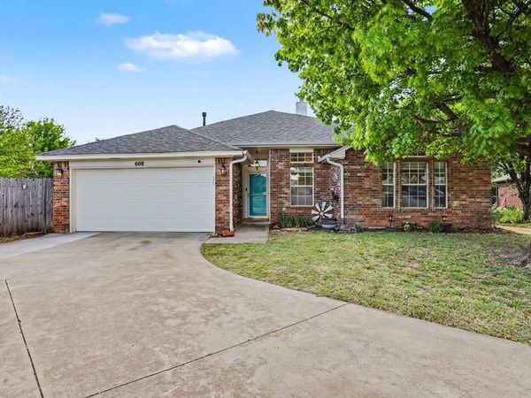 608 NW 174th Street, Edmond, OK 73012