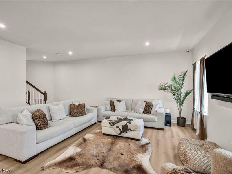 7366 Hillshire Drive, Concord Township, OH 44077 Photo 15