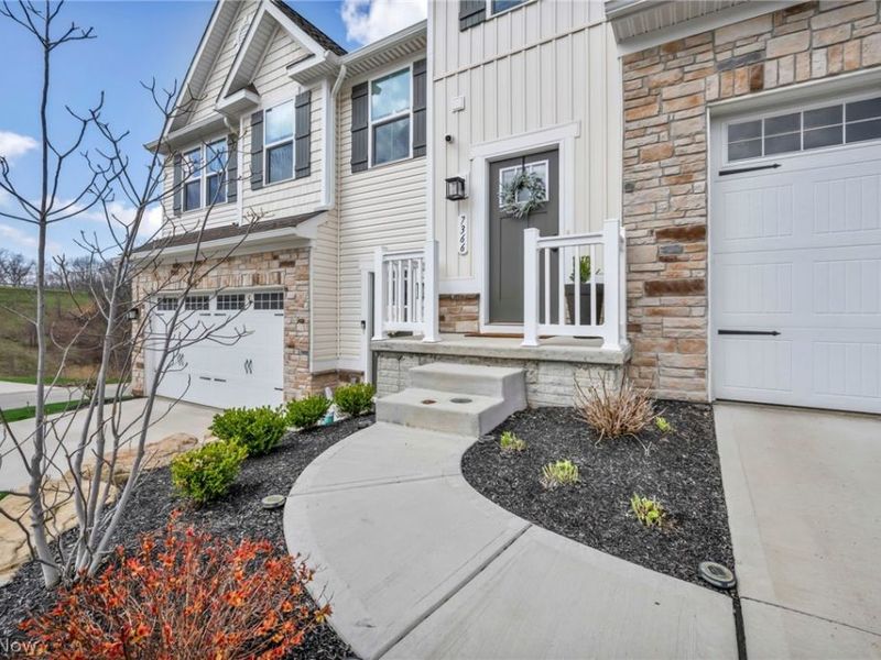 7366 Hillshire Drive, Concord Township, OH 44077 Photo 2