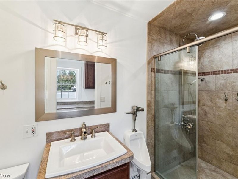 379 N Aurora Road, Aurora, OH 44202 Photo 14