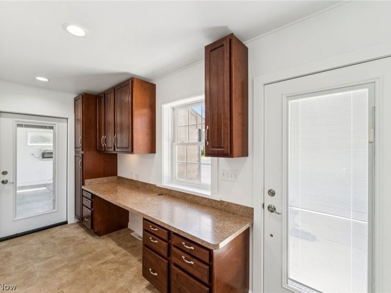 379 N Aurora Road, Aurora, OH 44202 Photo 16