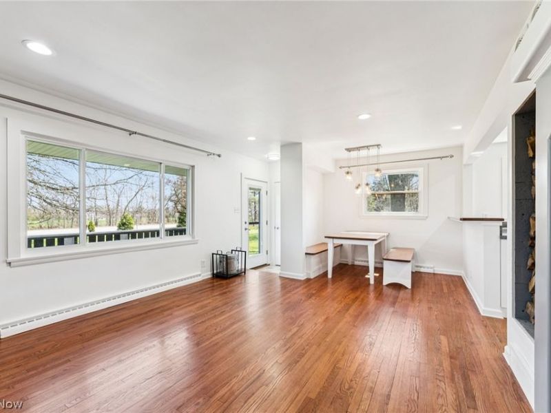 379 N Aurora Road, Aurora, OH 44202 Photo 6