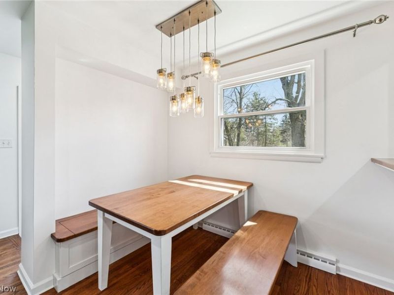 379 N Aurora Road, Aurora, OH 44202 Photo 7