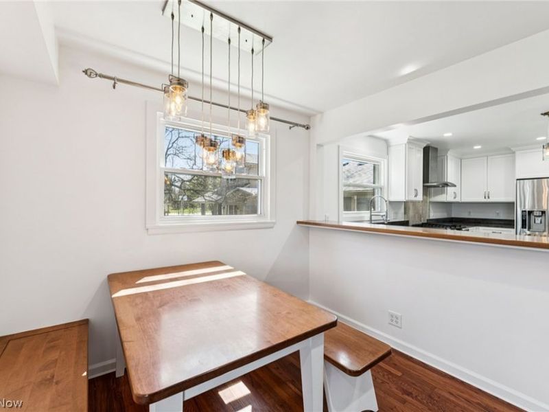 379 N Aurora Road, Aurora, OH 44202 Photo 8