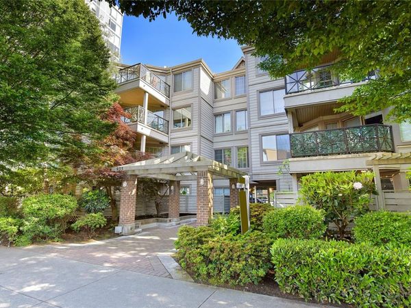 935 Johnson St, Unit 406, Victoria, BC V8V 3N5