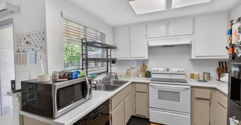 7494-7496 Bruno Way, Sacramento, CA 95828 Photo